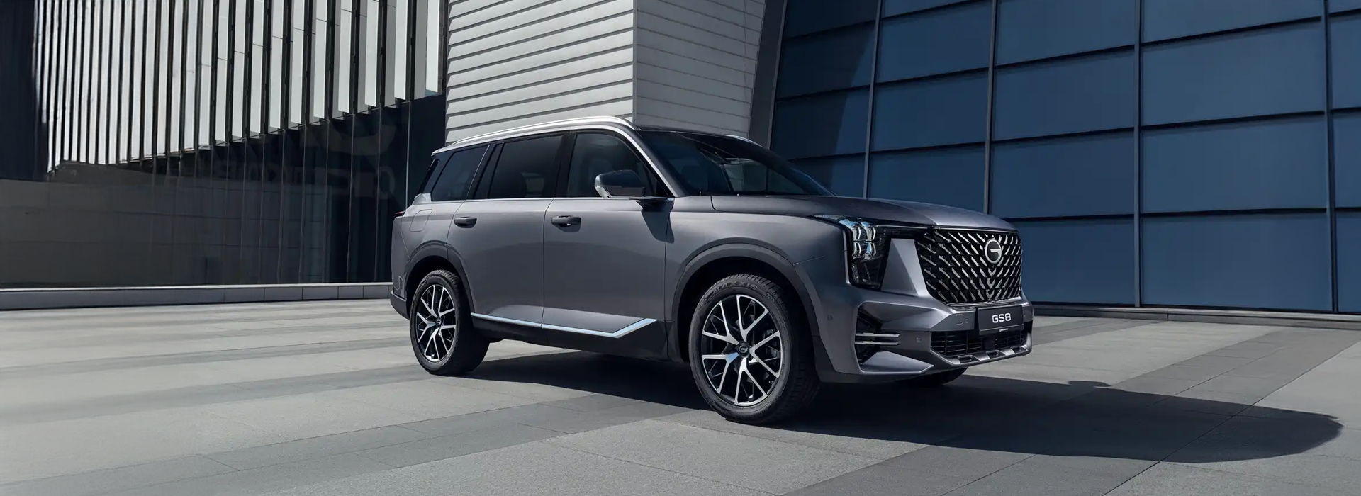 Сравнение GAC GS8 и Toyota Highlander