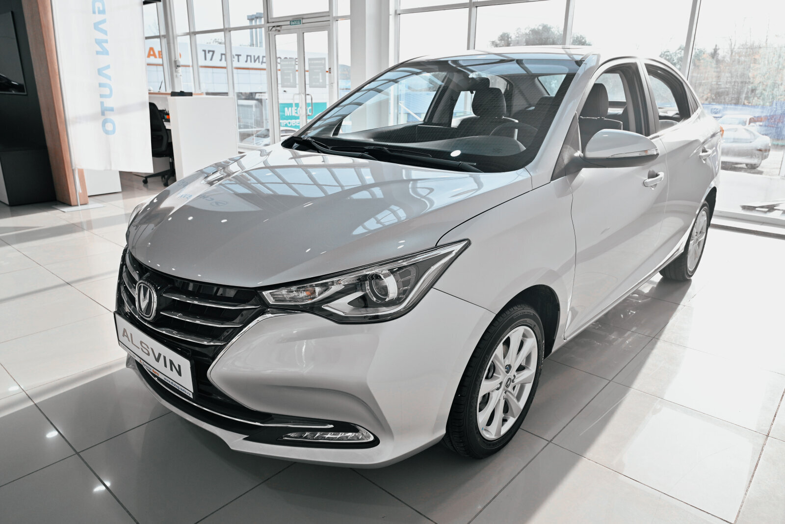 Купить Changan Alsvin LX 2023 г. в наличии за 1185000 ₽ в ДЦ Азнакаево