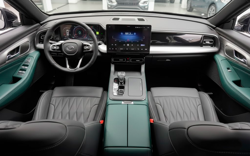 Интерьер GAC GS8