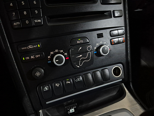 Volvo XC90 Executive (7 мест), 2007 года, пробег 318750 км