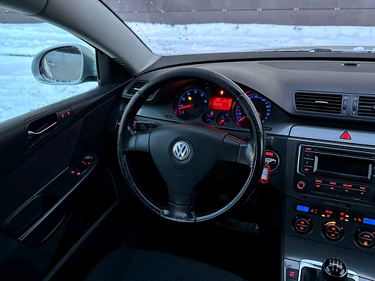 Volkswagen Passat Trendline, 2008 года, пробег 205000 км