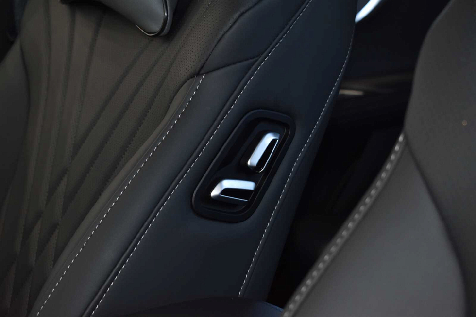 Chery Tiggo 8 Pro Max Ultimate 4WD, серебряный