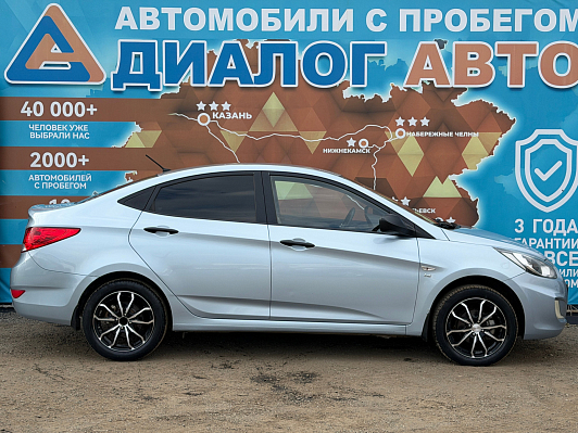 Hyundai Solaris Classic, 2012 года, пробег 184000 км