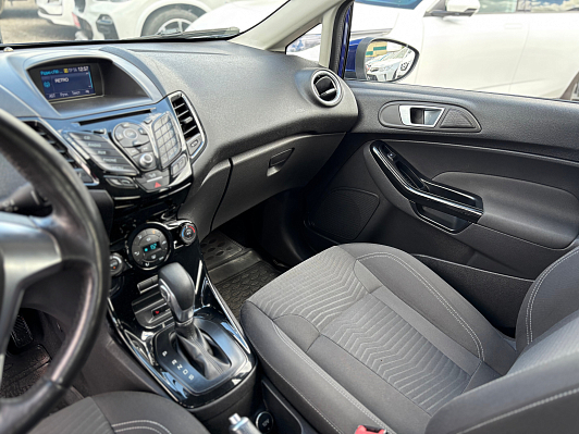 Ford Fiesta Titanium, 2016 года, пробег 126121 км