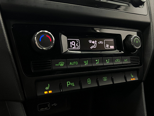 Skoda Rapid Style, 2019 года, пробег 129259 км