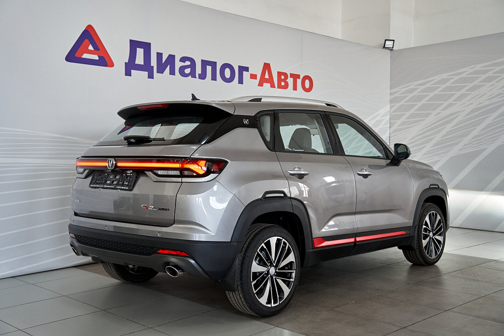 Changan CS35 Plus Техно, серебряный