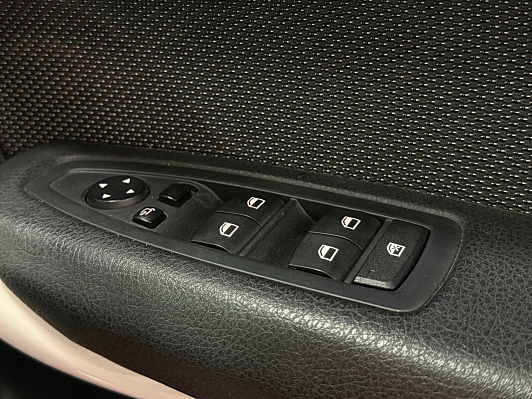 BMW 1 серии 118i Sport Line, 2016 года, пробег 86824 км