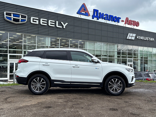 Geely Atlas Pro Flagship, 2022 года, пробег 9541 км