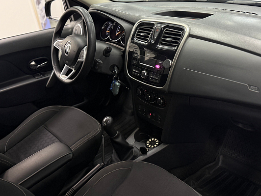 Renault Logan Drive, 2018 года, пробег 104000 км