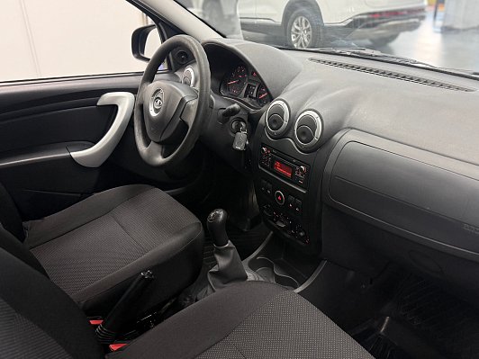 Lada (ВАЗ) Largus Classic (7 мест Air conditioner), 2016 года, пробег 108728 км