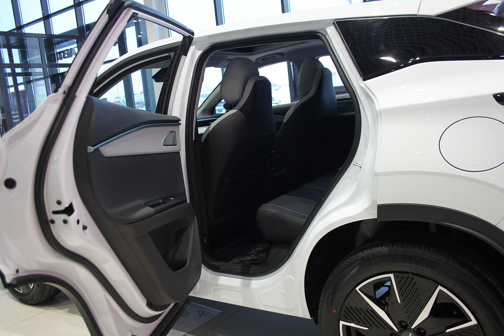 Omoda C5 Lifestyle, белый