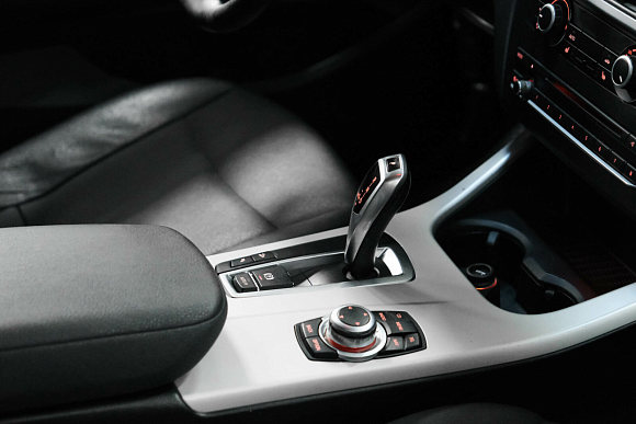 BMW X3, 2011 года, пробег 225000 км