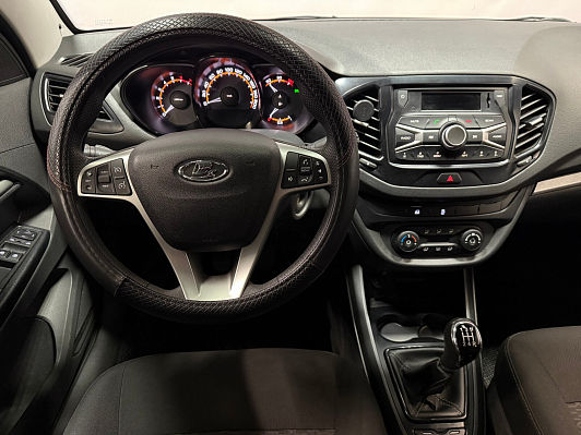 Lada (ВАЗ) Vesta, 2019 года, пробег 104500 км