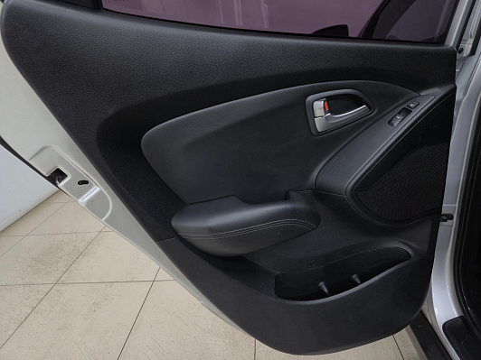 Hyundai ix35 Comfort + Navi, 2011 года, пробег 232262 км