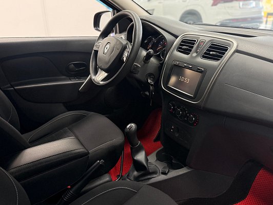 Renault Sandero Confort, 2017 года, пробег 135602 км