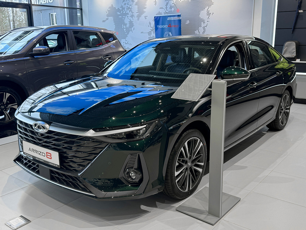 Chery Arrizo 8 Ultra, зеленый