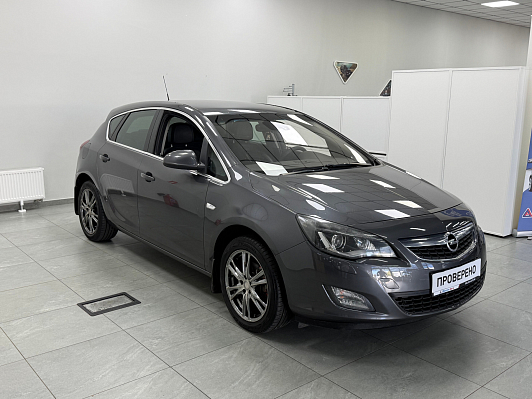 Opel Astra Cosmo, 2011 года, пробег 208000 км