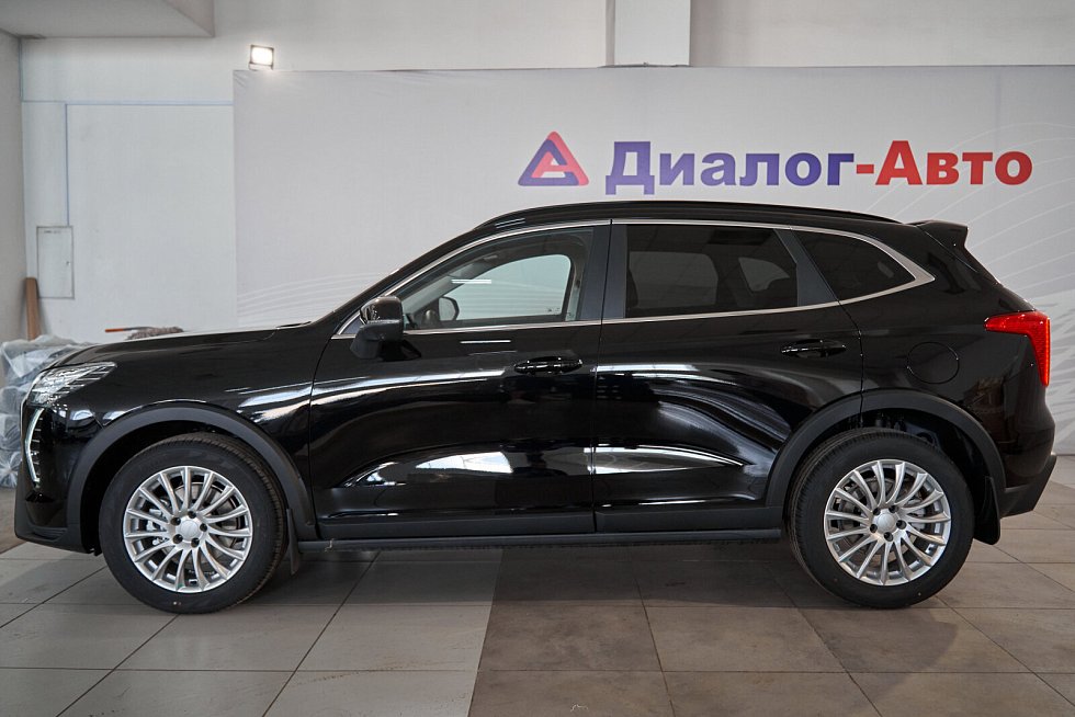 Haval Jolion Техно +, черный