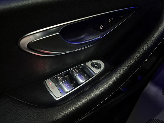 Mercedes-Benz E-Класс E 220 d 4MATIC Premium, 2021 года, пробег 48172 км