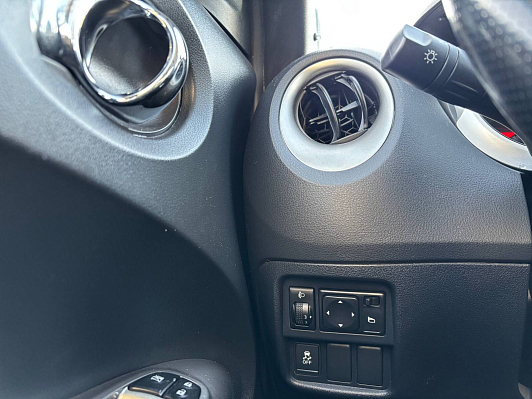 Nissan Juke SE+, 2014 года, пробег 171875 км