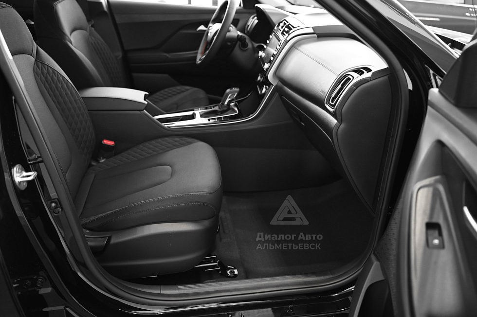 Solaris HC Lifestyle + Winter, черный