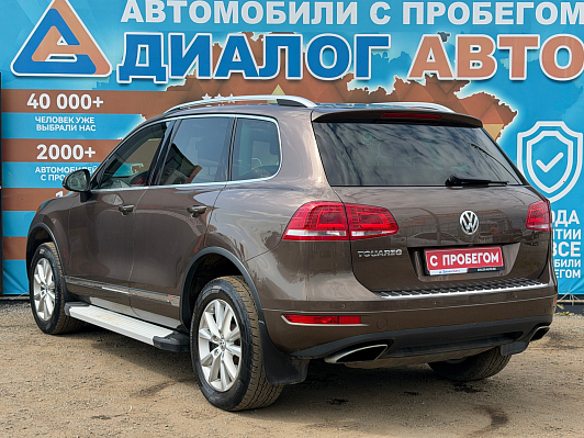 Volkswagen Touareg, 2013 года, пробег 198980 км