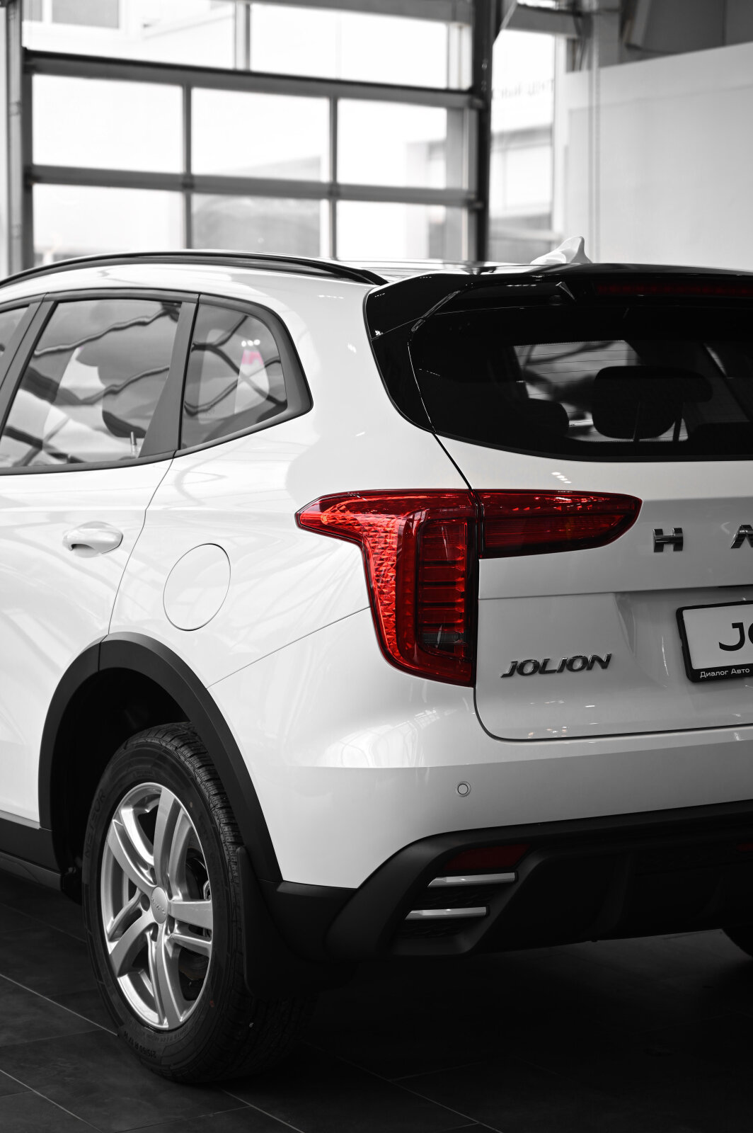 Haval Jolion Техно+, белый