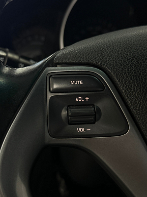 Kia Rio Comfort, 2016 года, пробег 133000 км