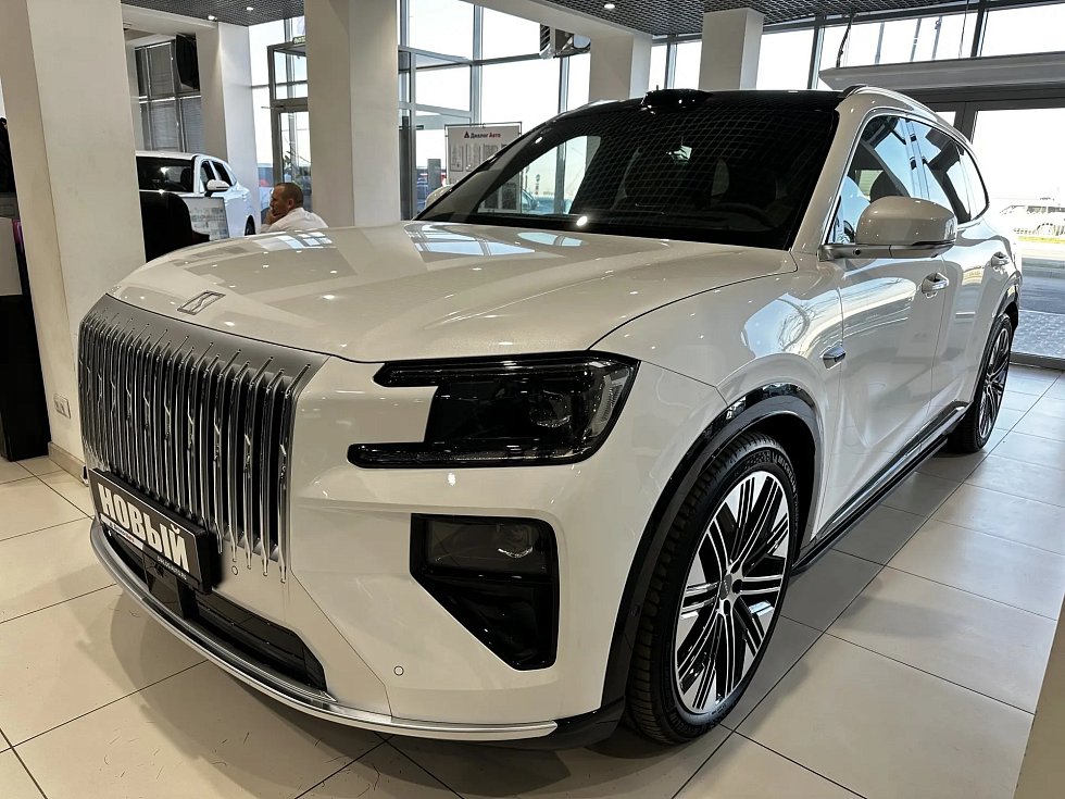 Zeekr 8X Ultra, белый