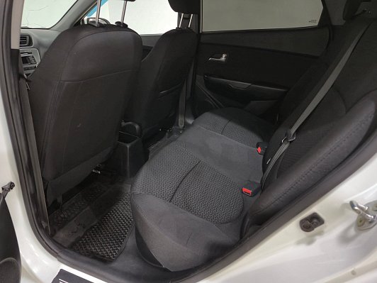 Kia Rio Comfort Аудио, 2015 года, пробег 159300 км