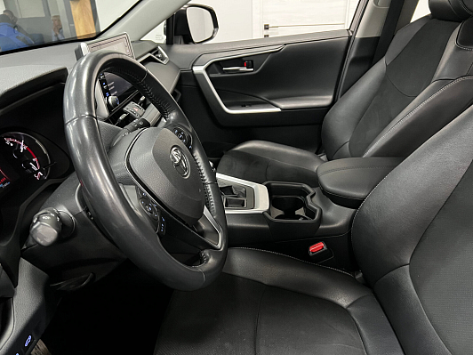 Toyota RAV4 Style, 2021 года, пробег 77492 км