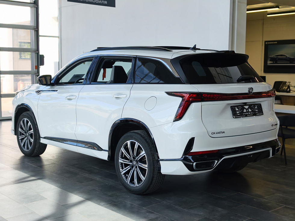 Changan CS75 Plus Техно, белый