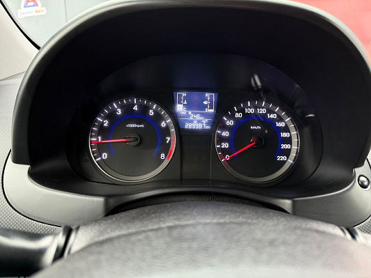 Hyundai Solaris, 2016 года, пробег 290000 км