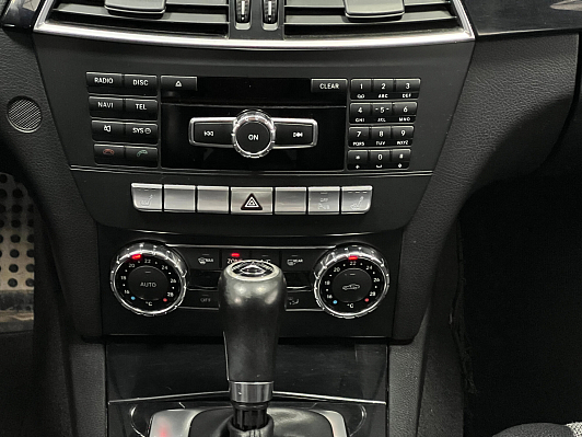 Mercedes-Benz C-Класс, 2011 года, пробег 217000 км
