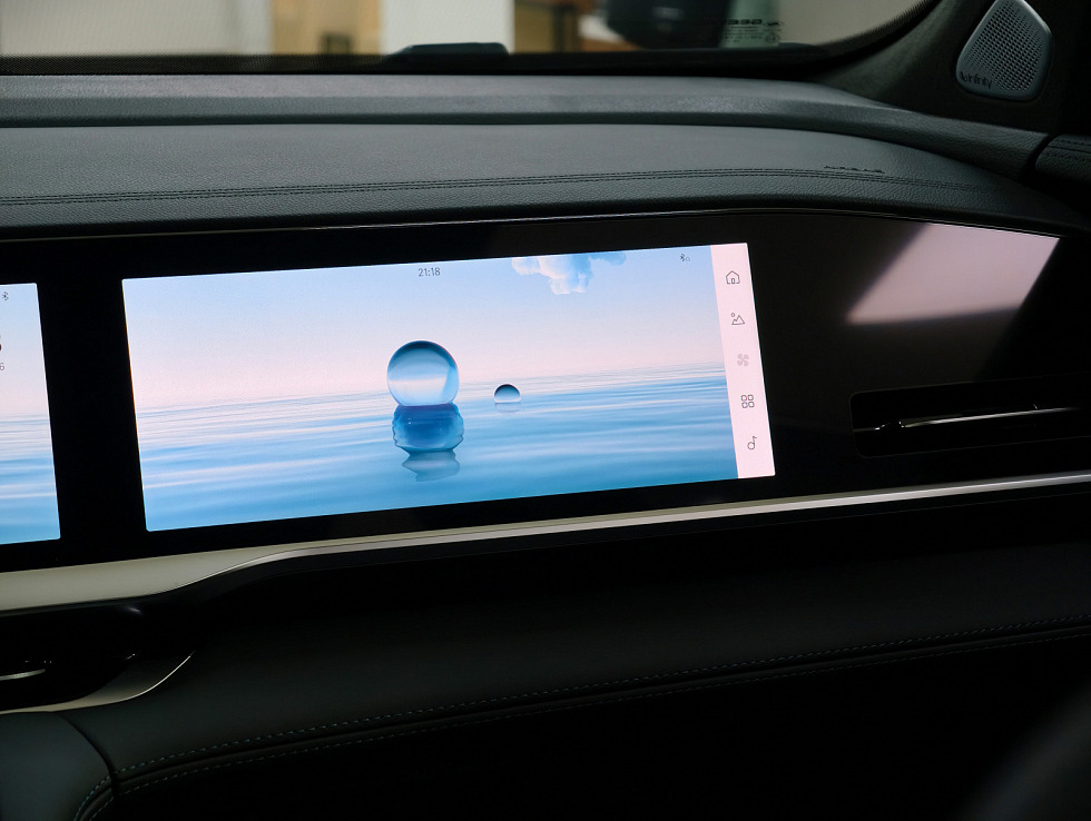 Geely Monjaro Флагман, зеленый