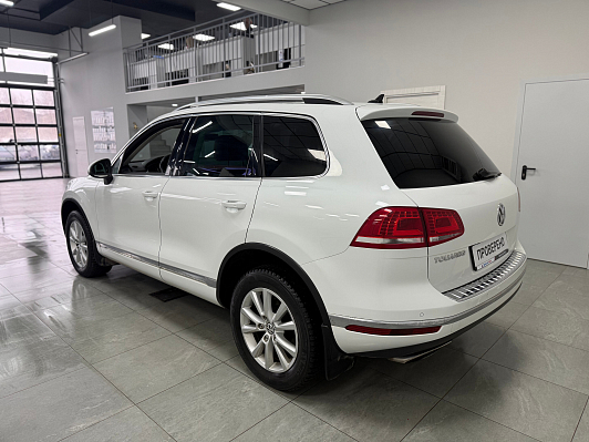 Volkswagen Touareg Business, 2015 года, пробег 151500 км