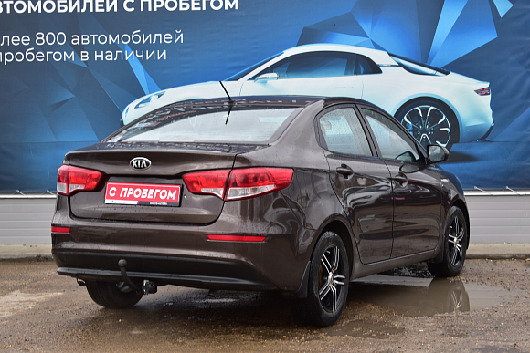 Kia Rio, 2016 года, пробег 120000 км