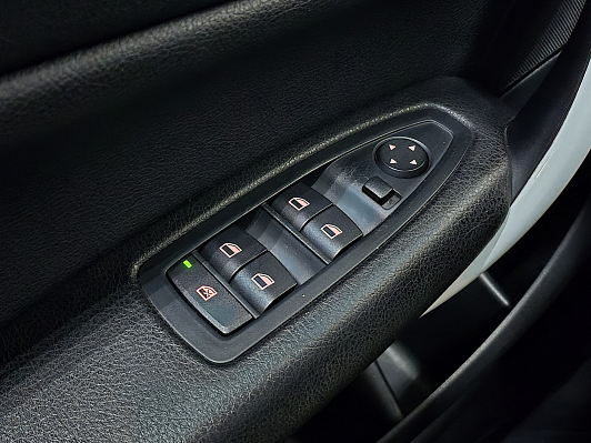 BMW 1 серии, 2013 года, пробег 122717 км