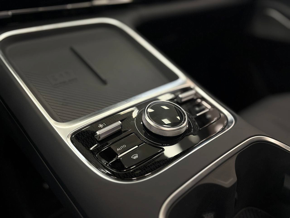 Geely EX5 EM-i Max, серый