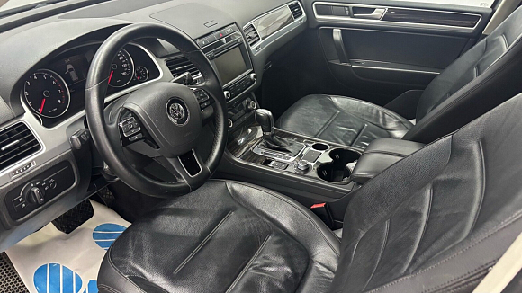 Volkswagen Touareg Business, 2014 года, пробег 192000 км
