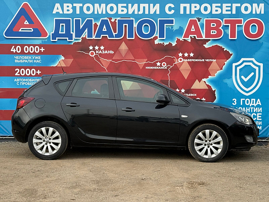 Opel Astra Cosmo, 2012 года, пробег 145236 км