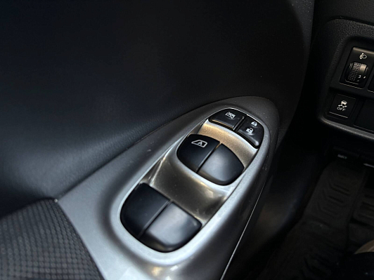 Nissan Juke SE+, 2014 года, пробег 171875 км