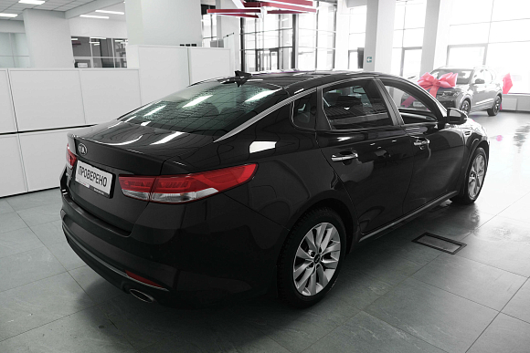 Kia Optima Luxe, 2017 года, пробег 173000 км