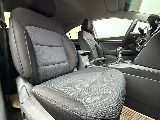 Hyundai Elantra Base, 2016 года, пробег 239299 км