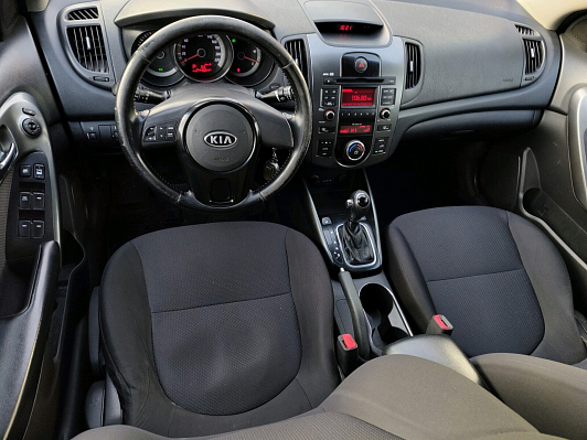 Kia Cerato, 2012 года, пробег 245000 км