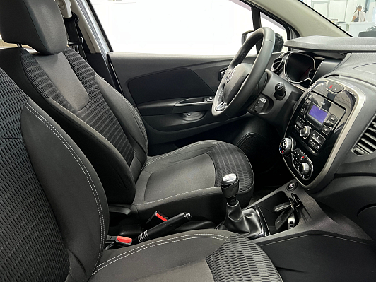Renault Kaptur Drive, 2019 года, пробег 79000 км