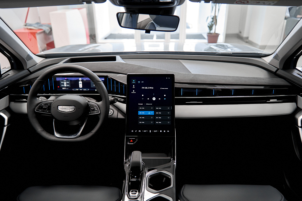 Geely Atlas Flagship Sport, голубой