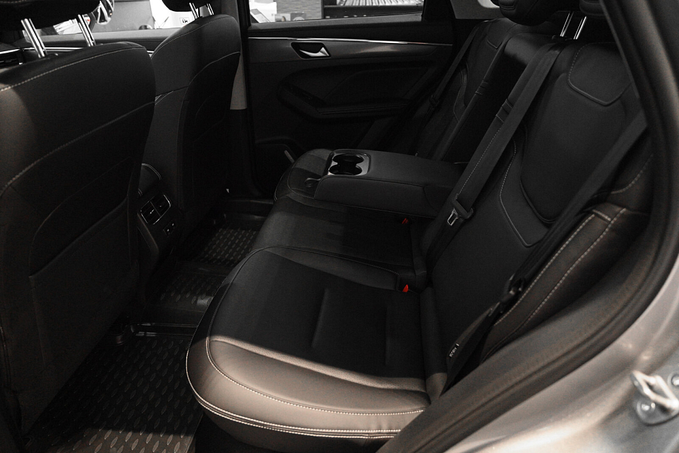 Haval Jolion Комфорт, серый