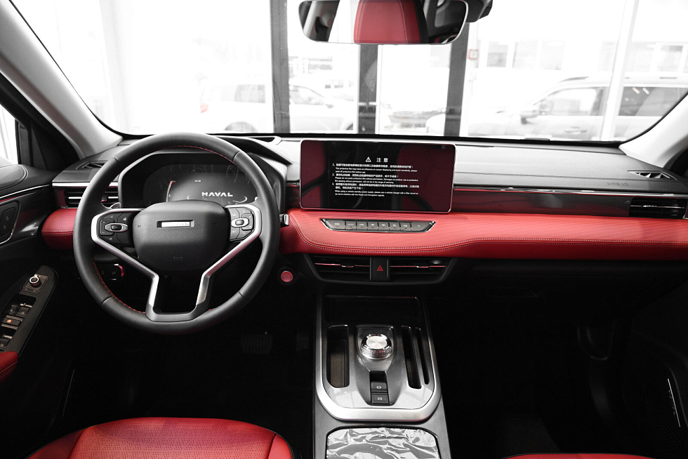 Haval Jolion Tech+, черный