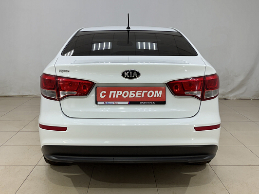 Kia Rio Comfort Аудио, 2015 года, пробег 126452 км